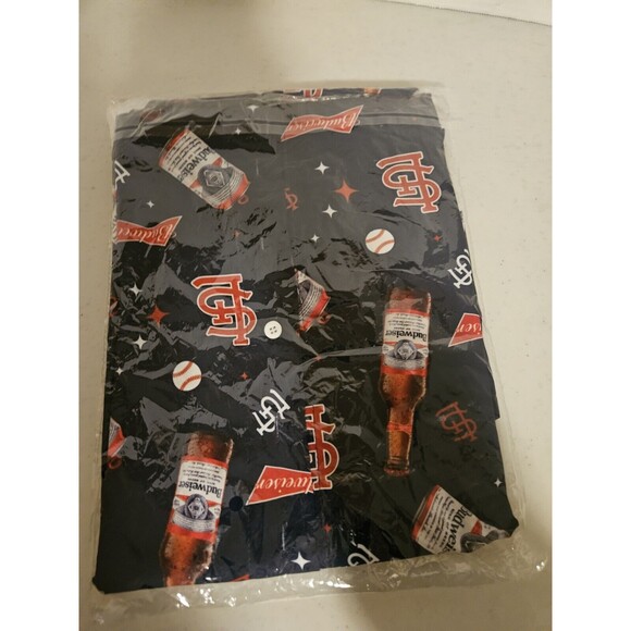 St Louis Cardinals Budweiser Beer Short Sleeve Button Up T-Shirt  XL MLB New - Picture 3 of 3
